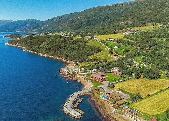 5 Person In * Eidsvåg