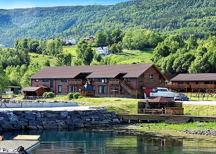 5 Person In Appartement Eidsvåg