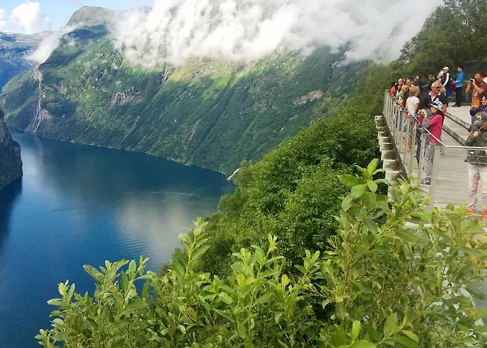 Appartement 5 Person In Eidsvåg